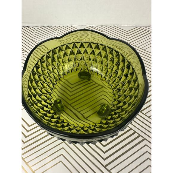 Vintage Indiana Diamond Point Green Glass Dish - Picture 1 of 5